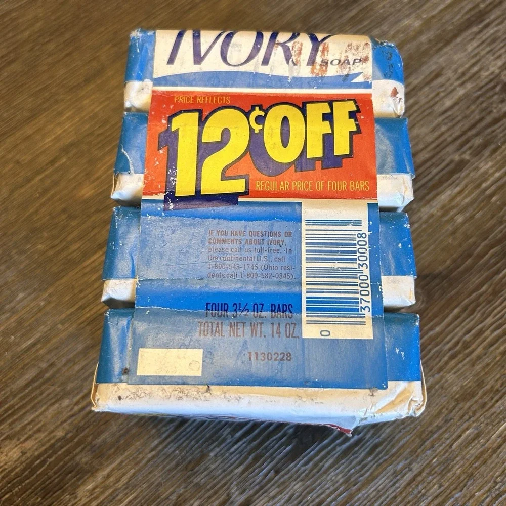 Ivory Soap 3.5 oz Soap Vintage Procter & Gamble --Lot of 4 NOS 12 Cents‎ Off
